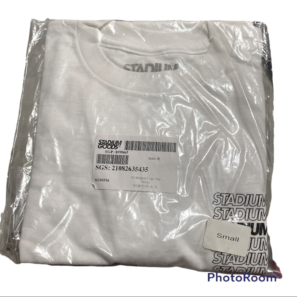 NWT Stadium goods small repeat logo T White